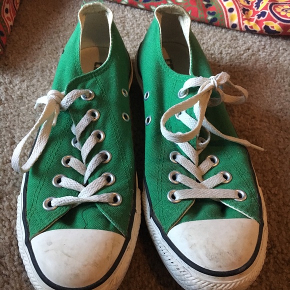 Kelly green-low top Converse - Picture 3 of 5